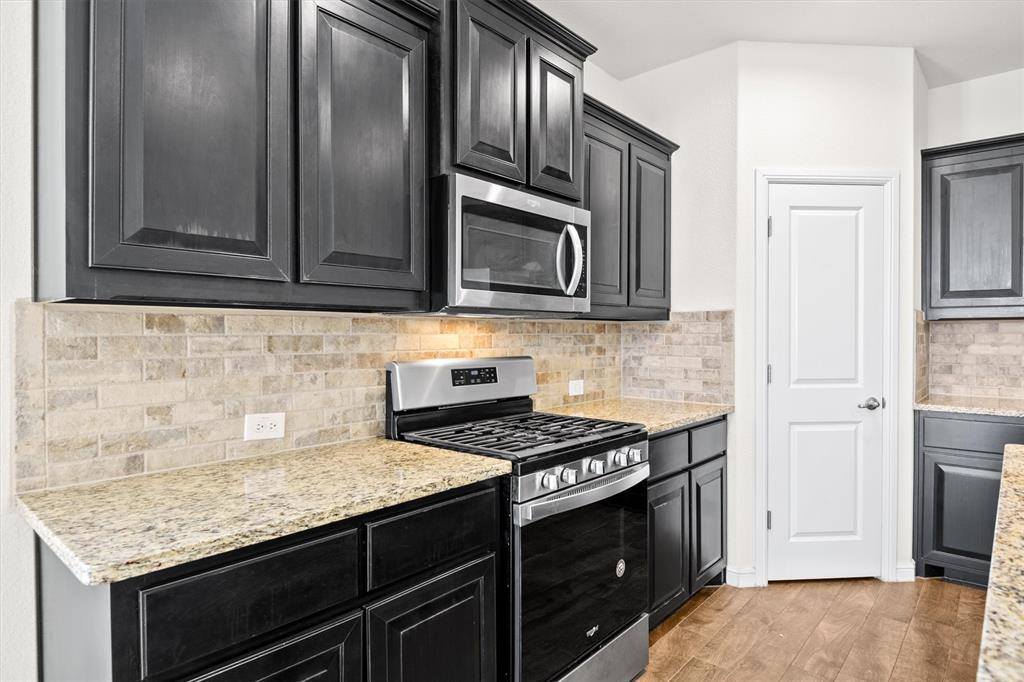 1211 Dublin Drive, Cleburne, TX 76033