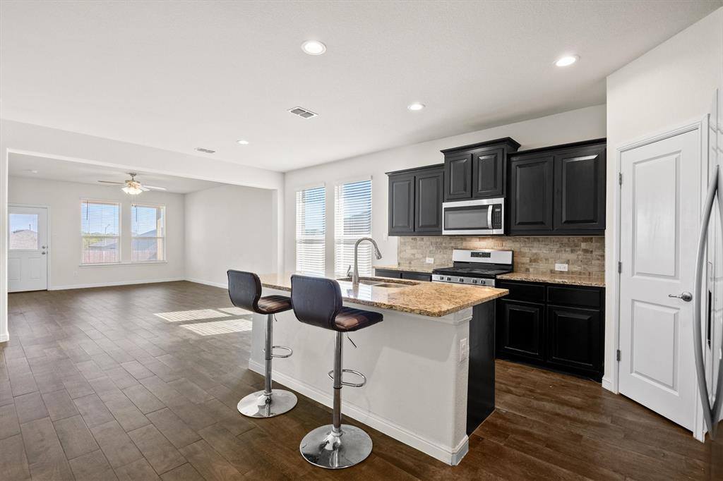 1211 Dublin Drive, Cleburne, TX 76033