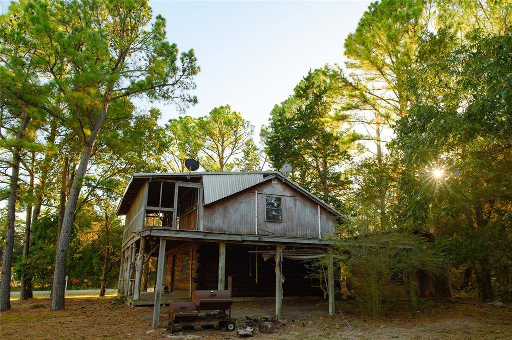 221 Clayton Drive, Pottsboro, TX 75076