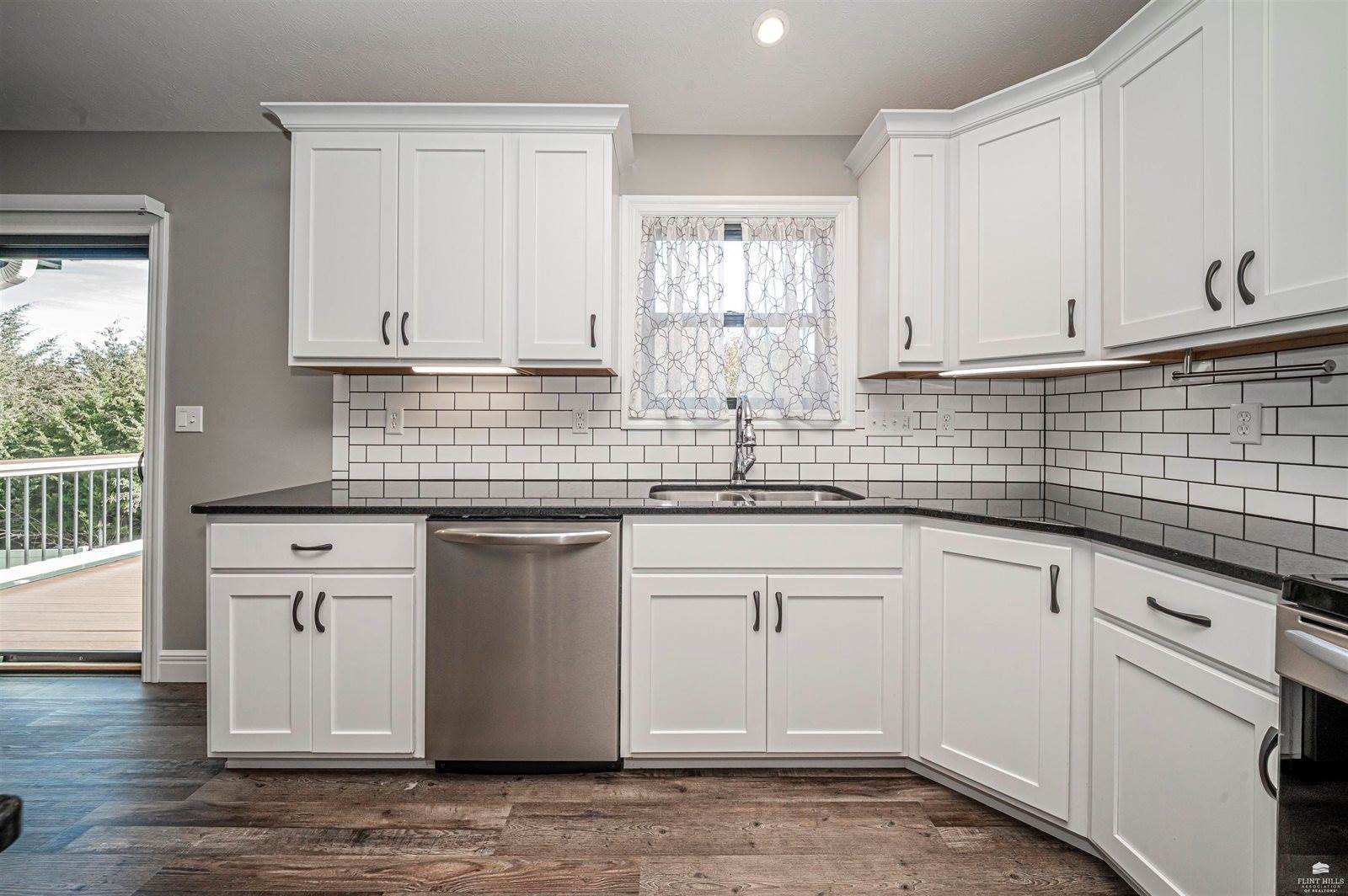 1007 Chisholm Trail, Junction City, KS 66441