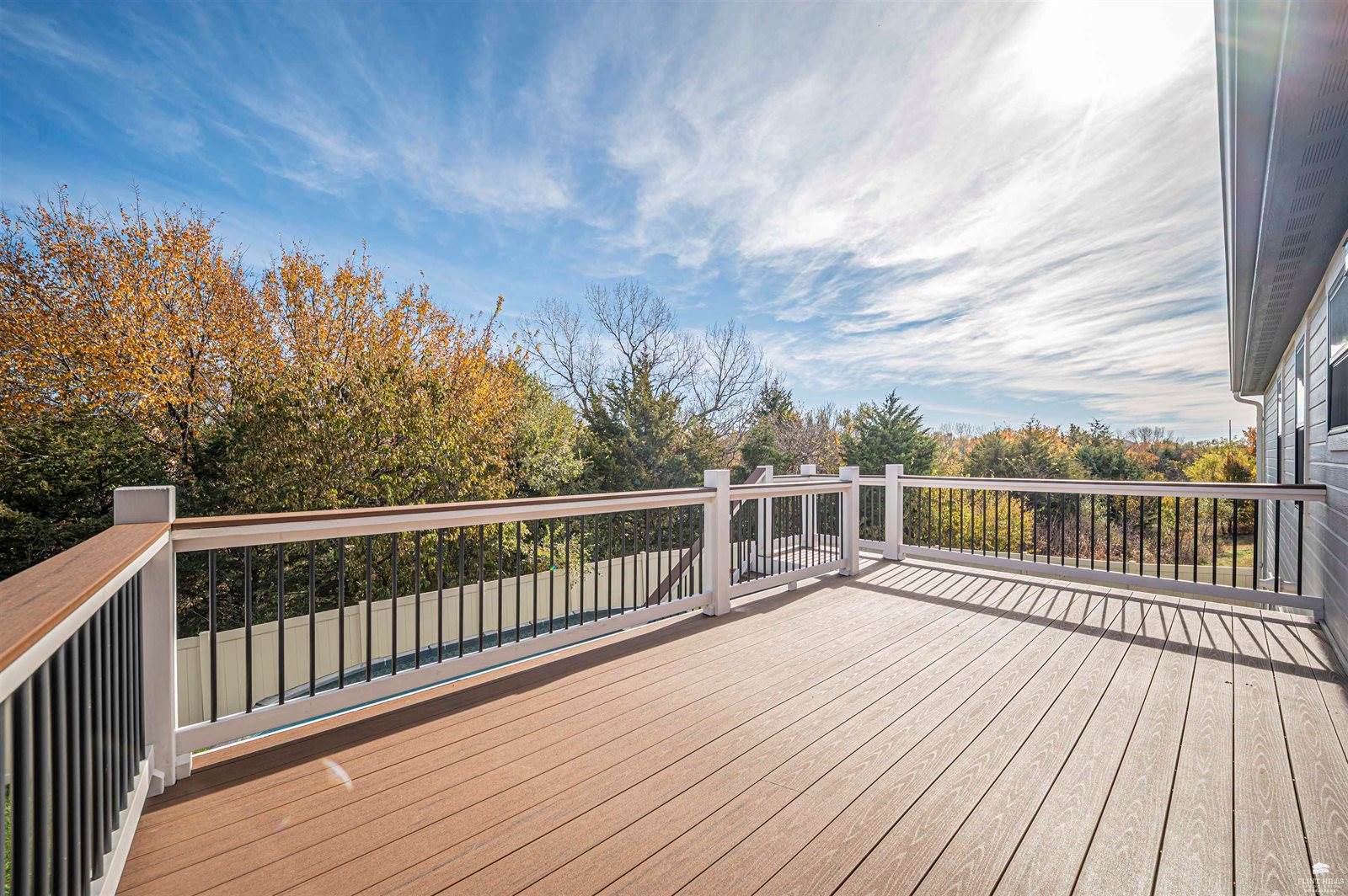 1007 Chisholm Trail, Junction City, KS 66441