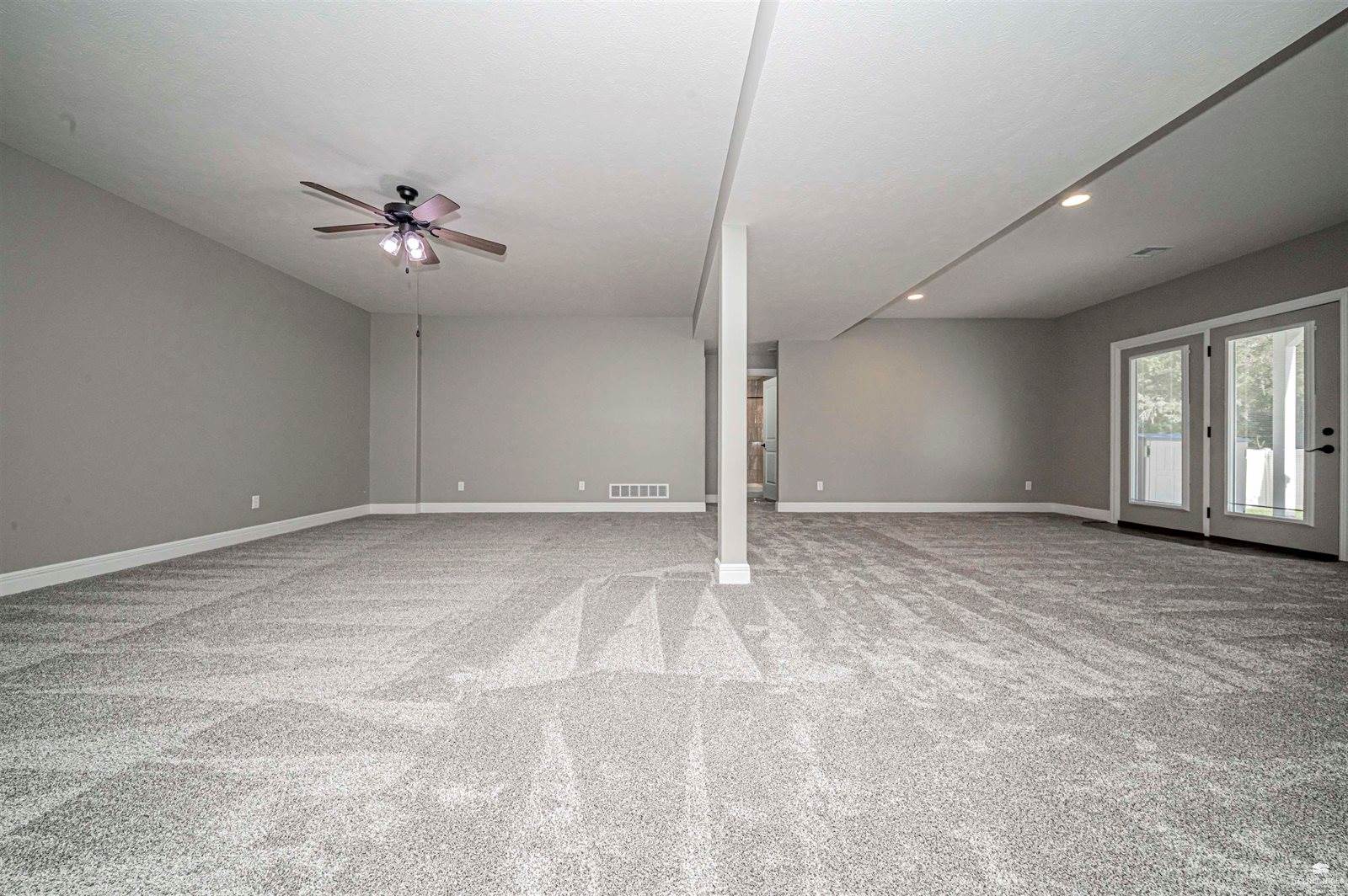 1007 Chisholm Trail, Junction City, KS 66441