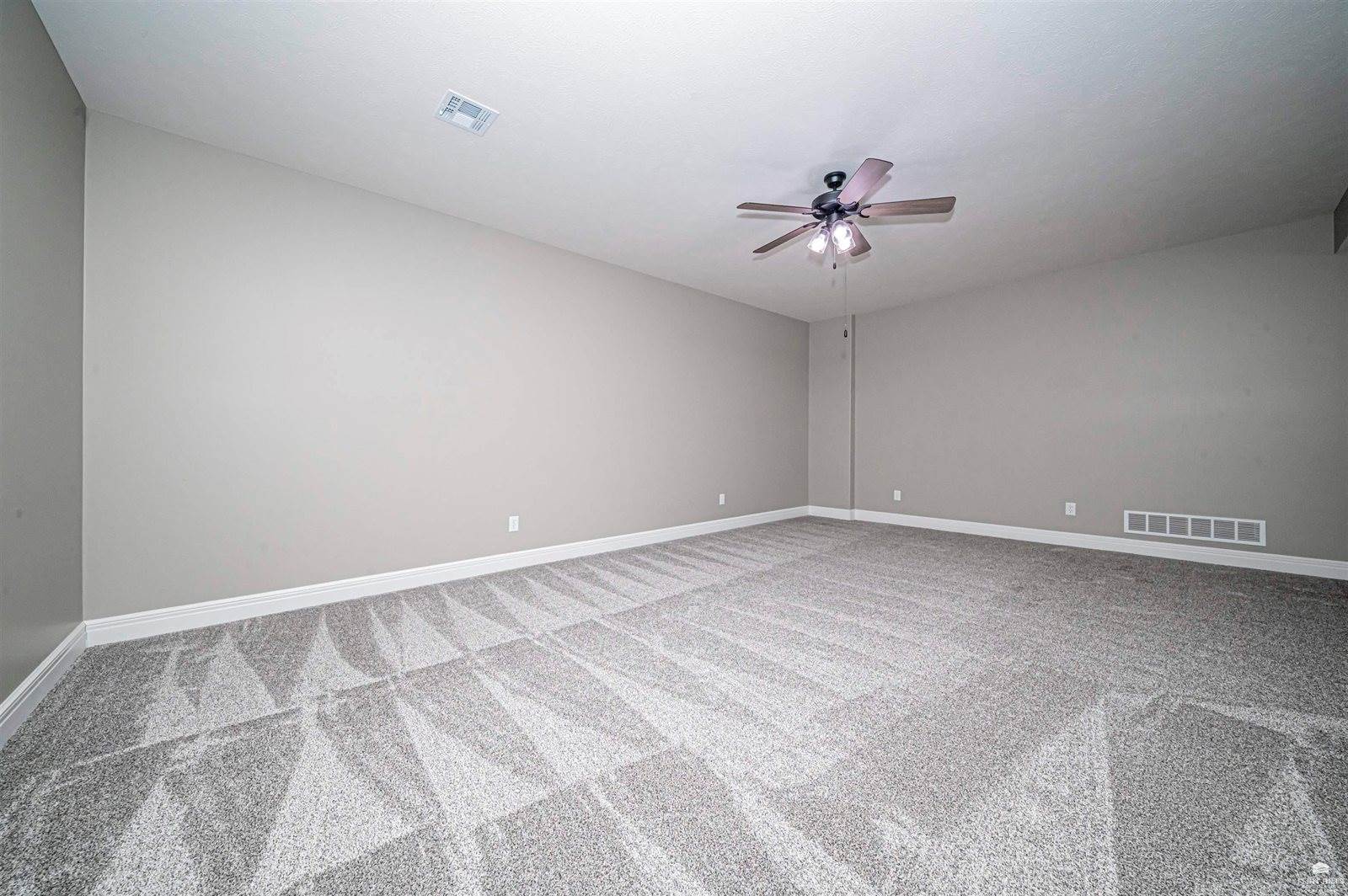 1007 Chisholm Trail, Junction City, KS 66441