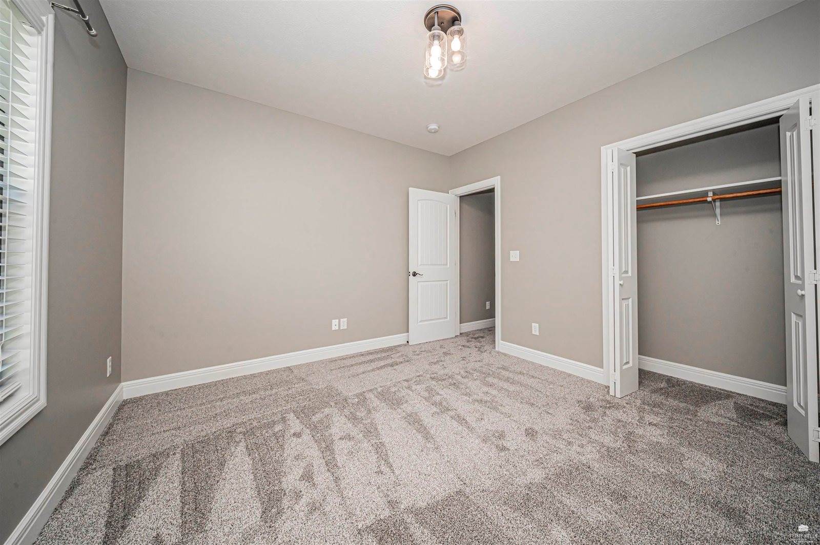 1007 Chisholm Trail, Junction City, KS 66441