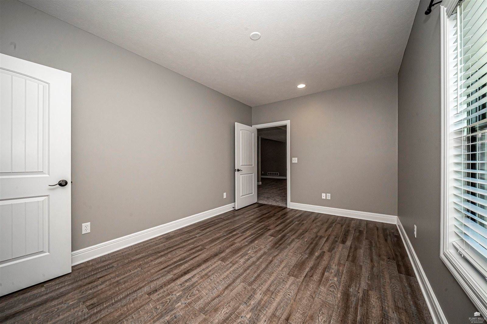 1007 Chisholm Trail, Junction City, KS 66441