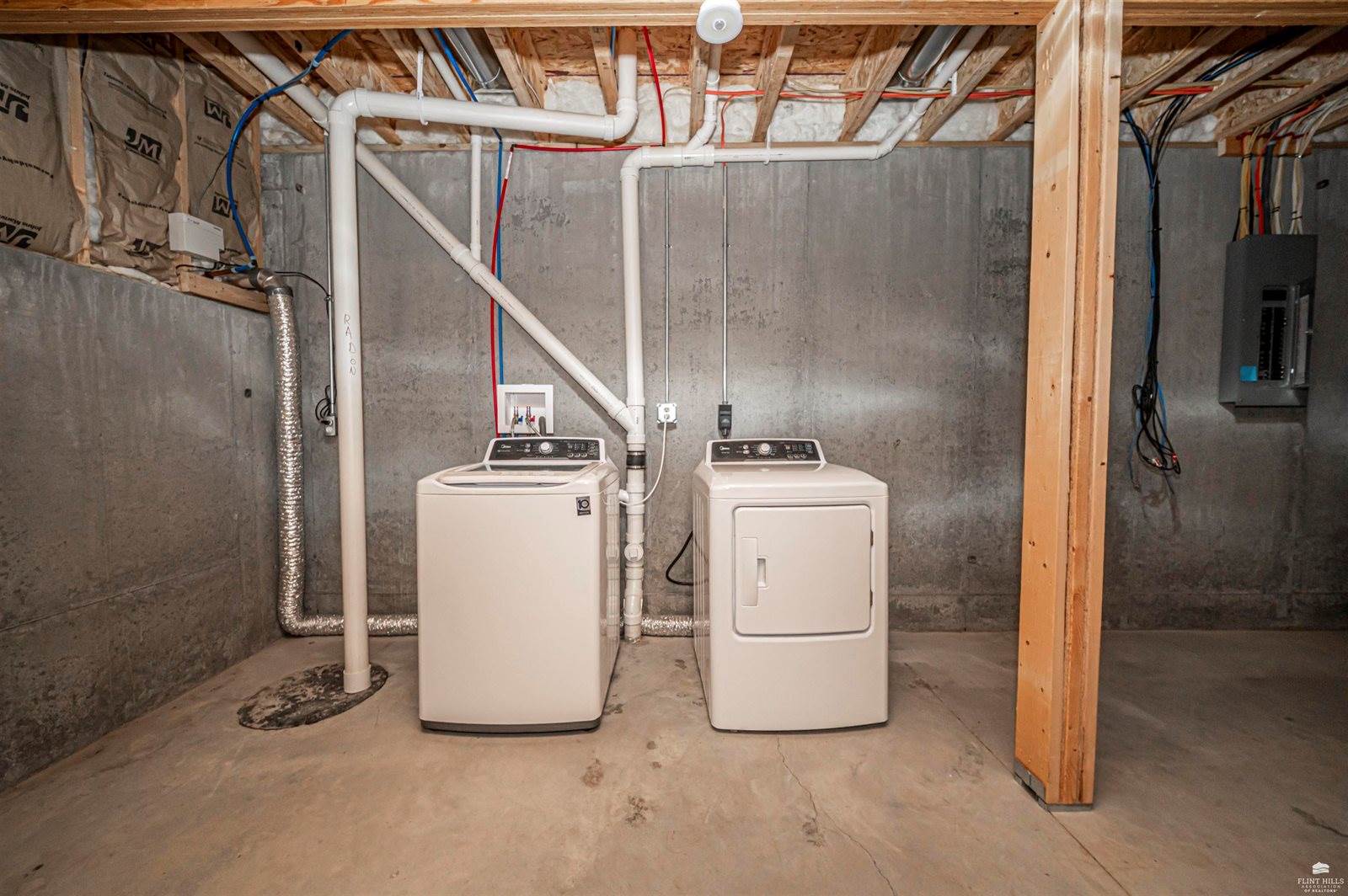 1007 Chisholm Trail, Junction City, KS 66441