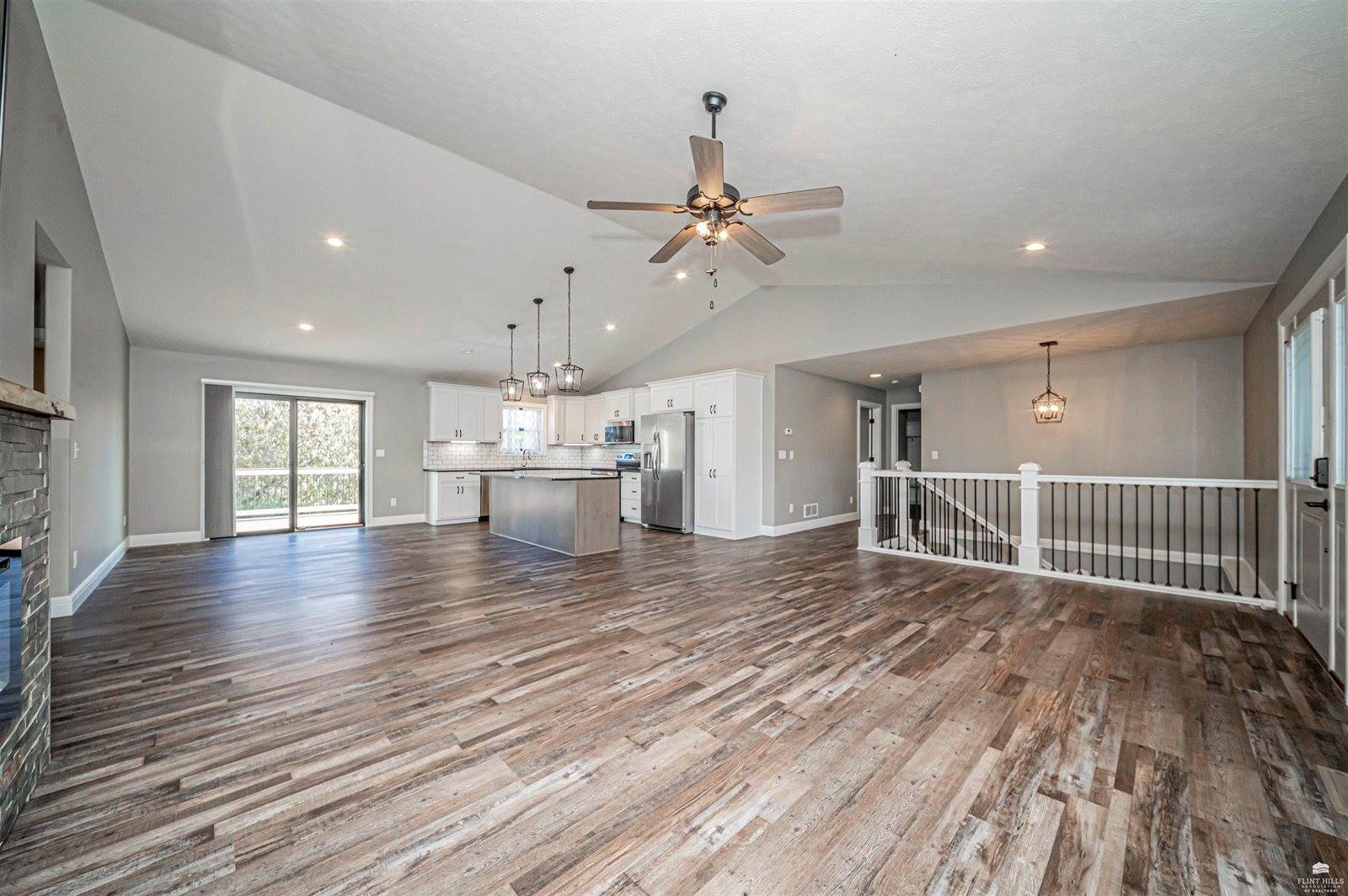 1007 Chisholm Trail, Junction City, KS 66441