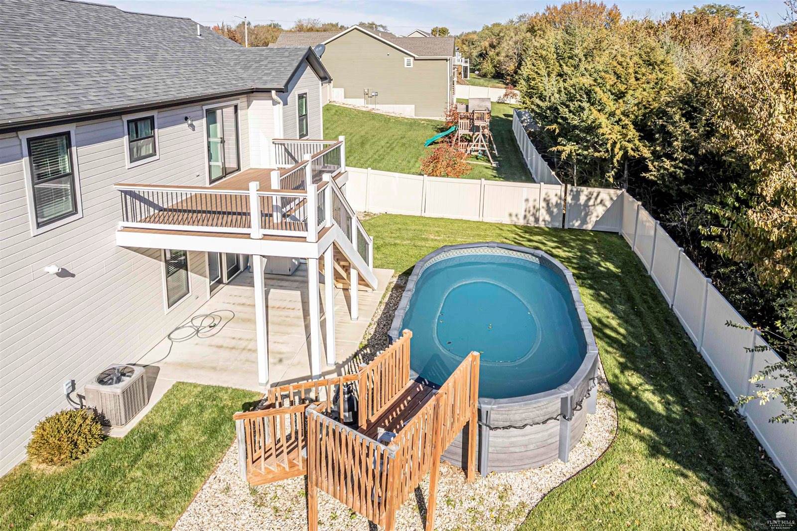 1007 Chisholm Trail, Junction City, KS 66441