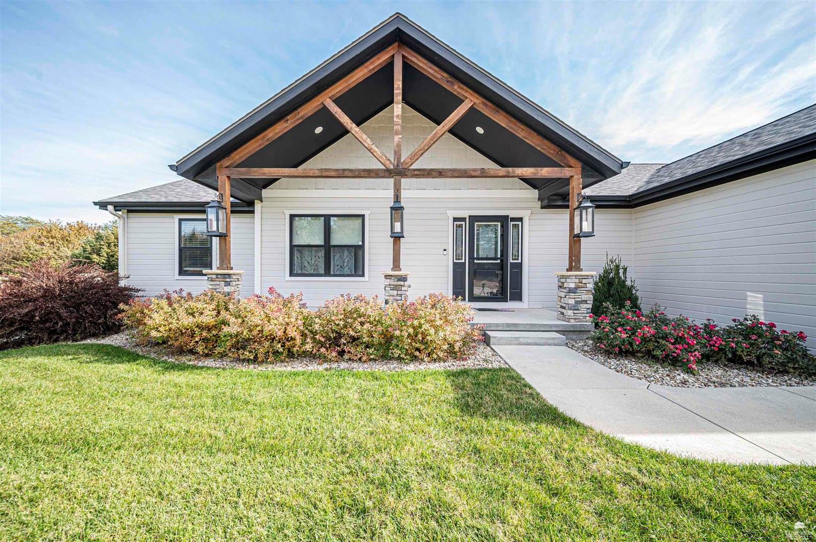 1007 Chisholm Trail, Junction City, KS 66441