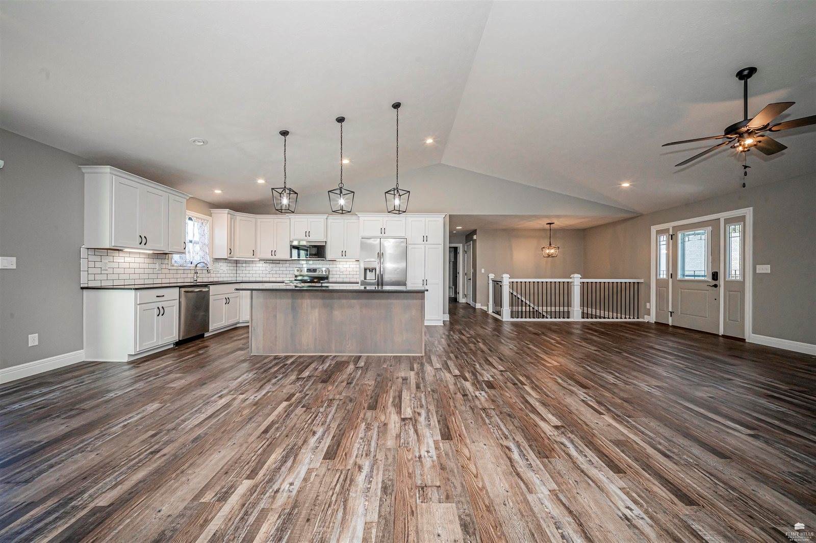 1007 Chisholm Trail, Junction City, KS 66441