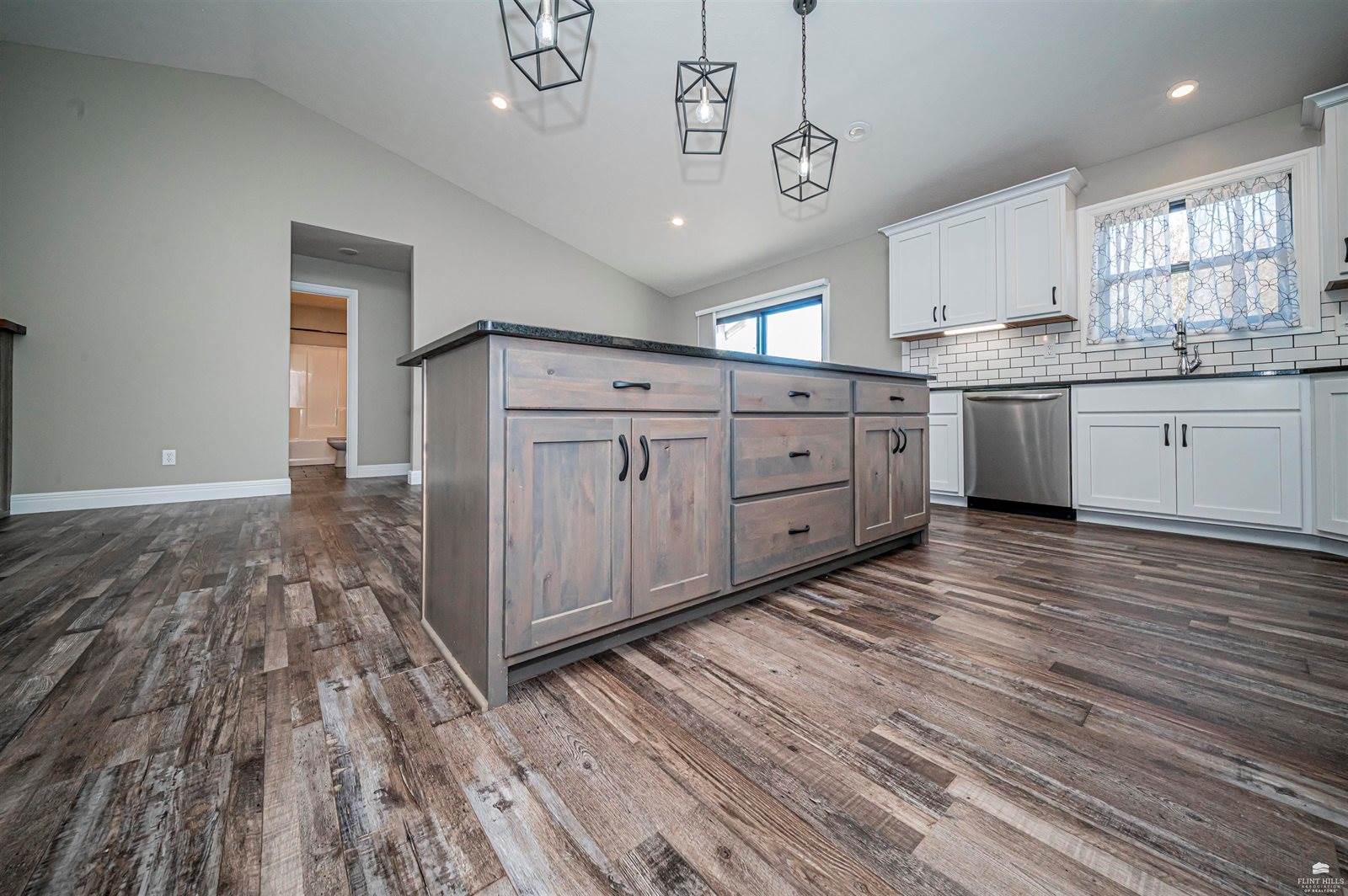 1007 Chisholm Trail, Junction City, KS 66441