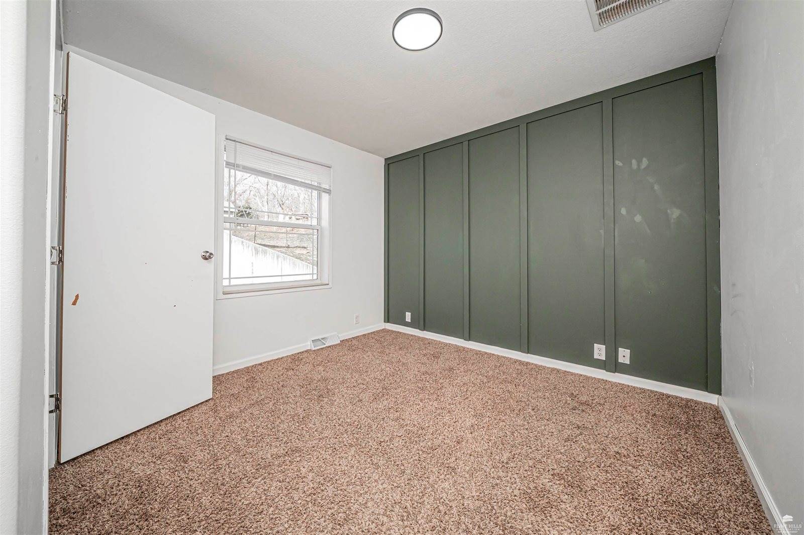 2512 Valley Drive, Junction City, KS 66441