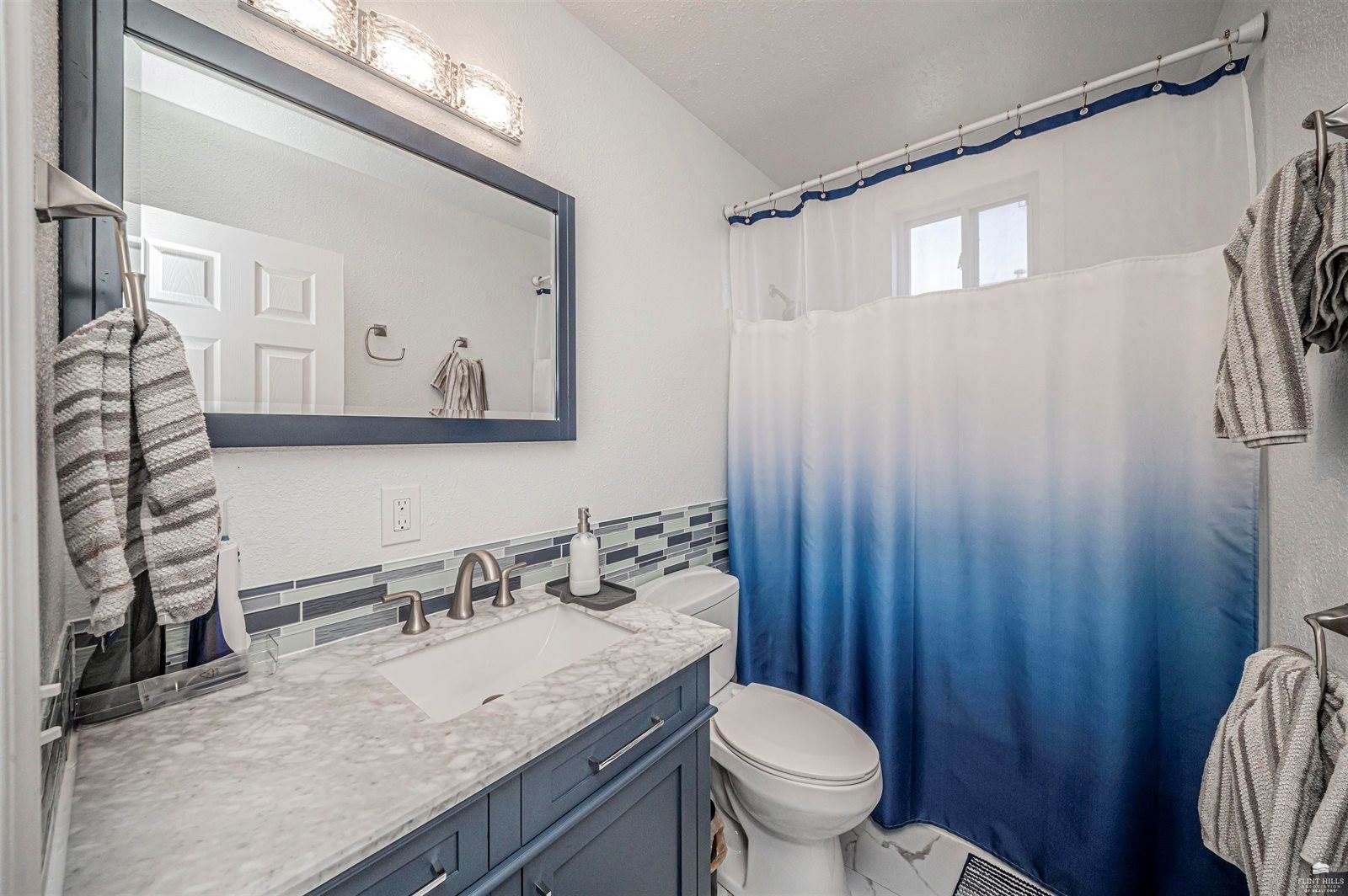 325 West 16th, Junction City, KS 66441