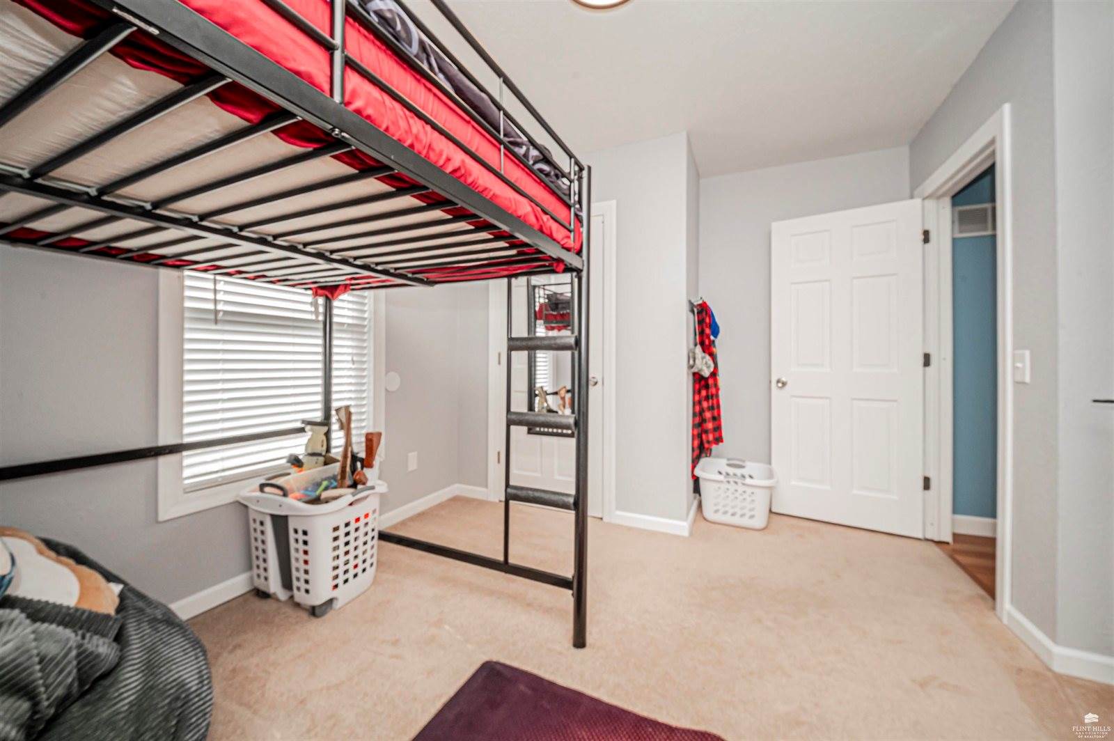 325 West 16th, Junction City, KS 66441