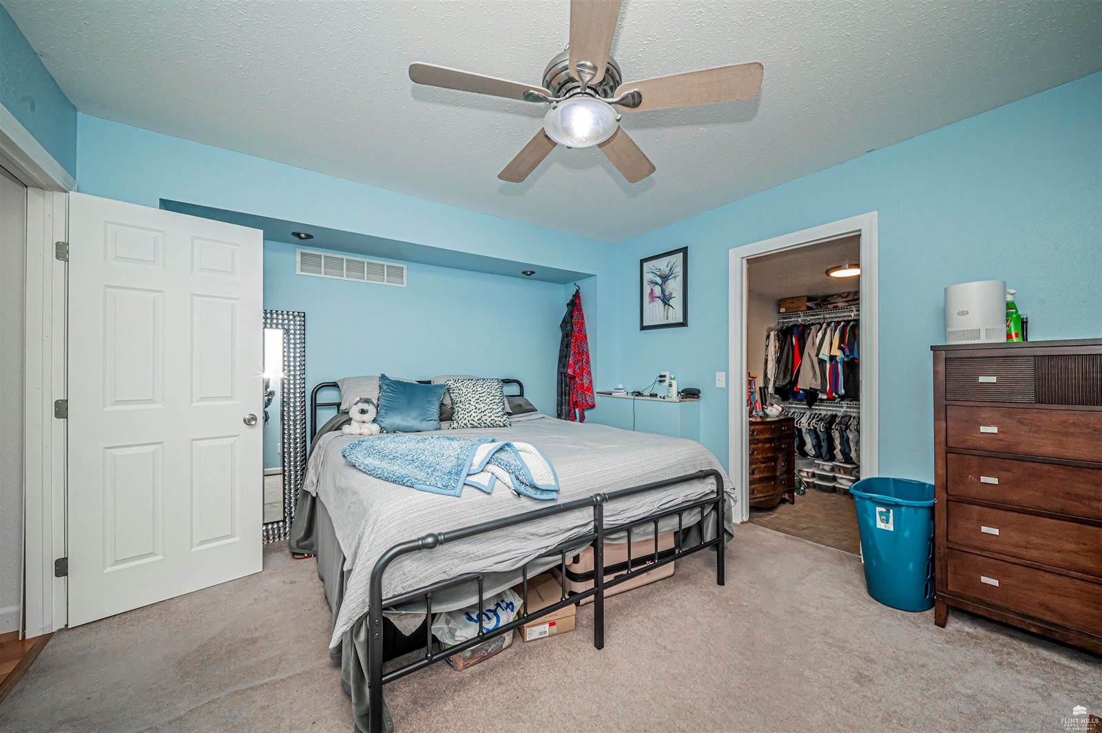 325 West 16th, Junction City, KS 66441