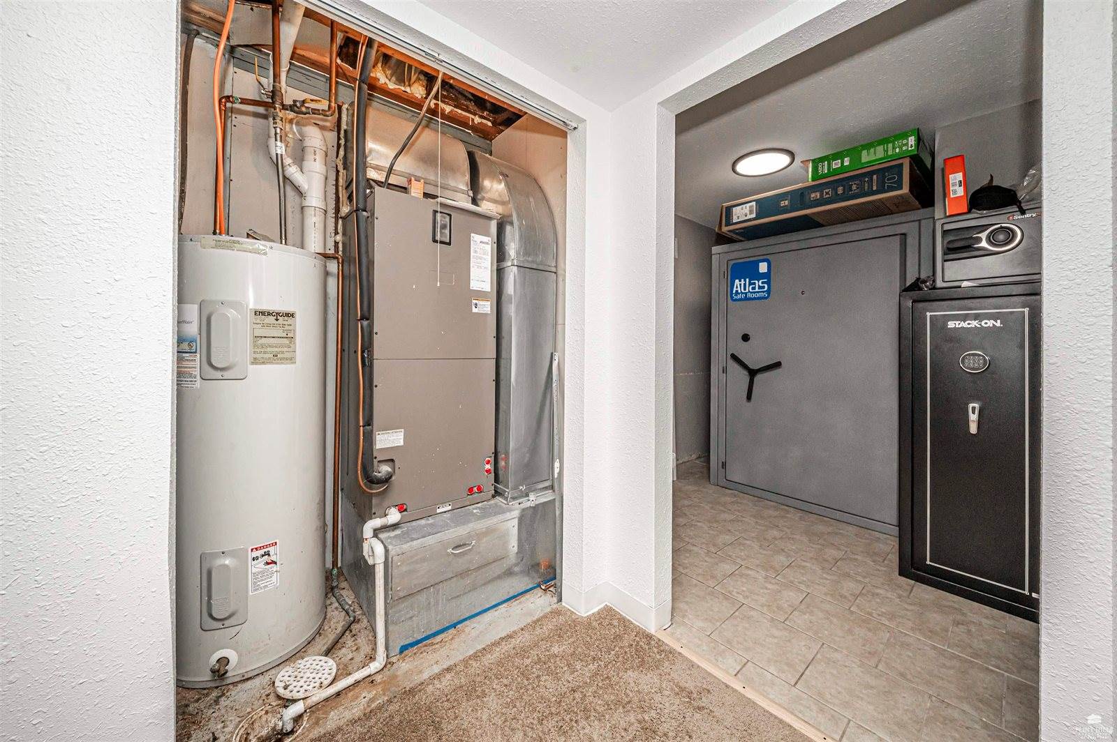 325 West 16th, Junction City, KS 66441