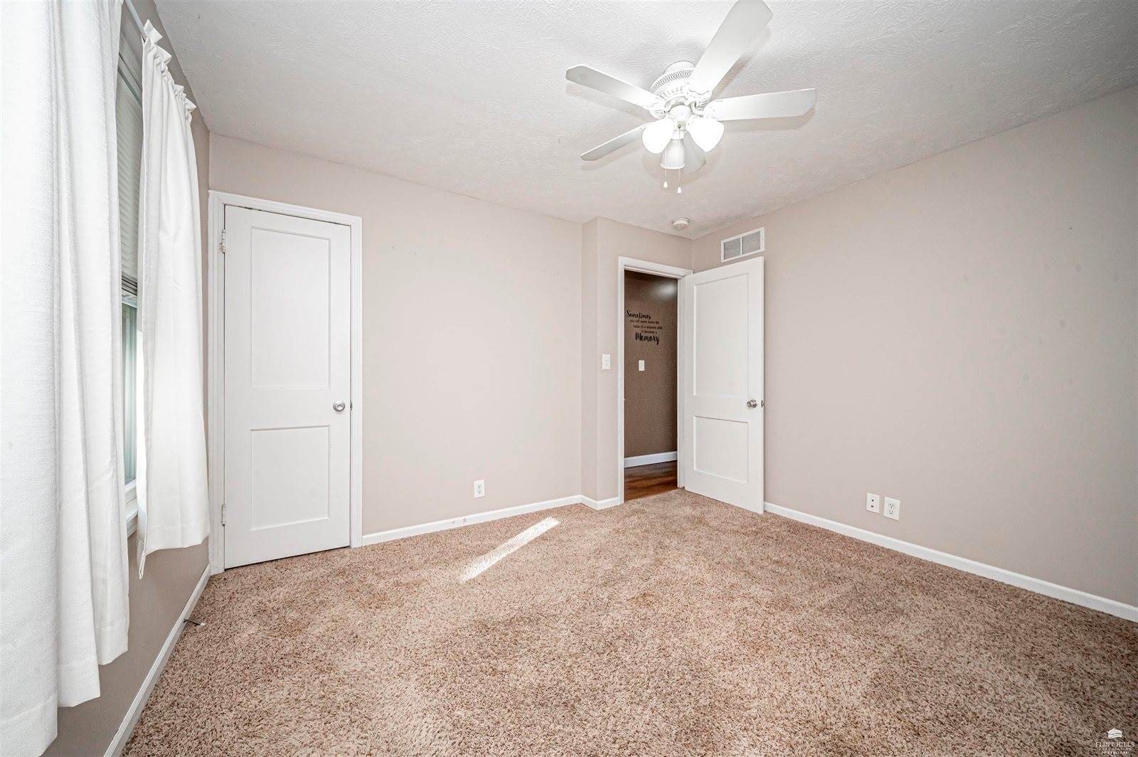 104 Sunset Drive, Junction City, KS 66441