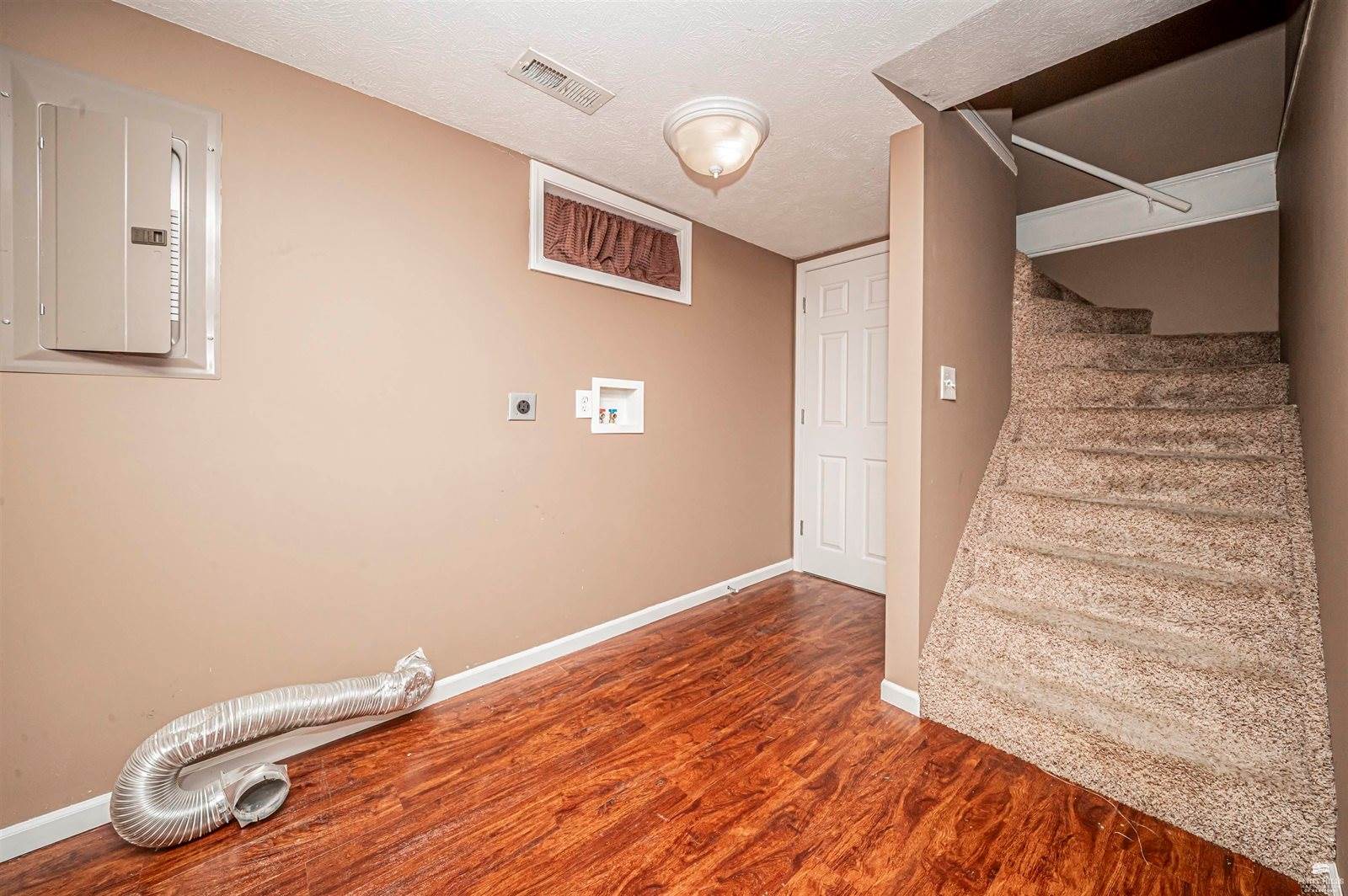 104 Sunset Drive, Junction City, KS 66441