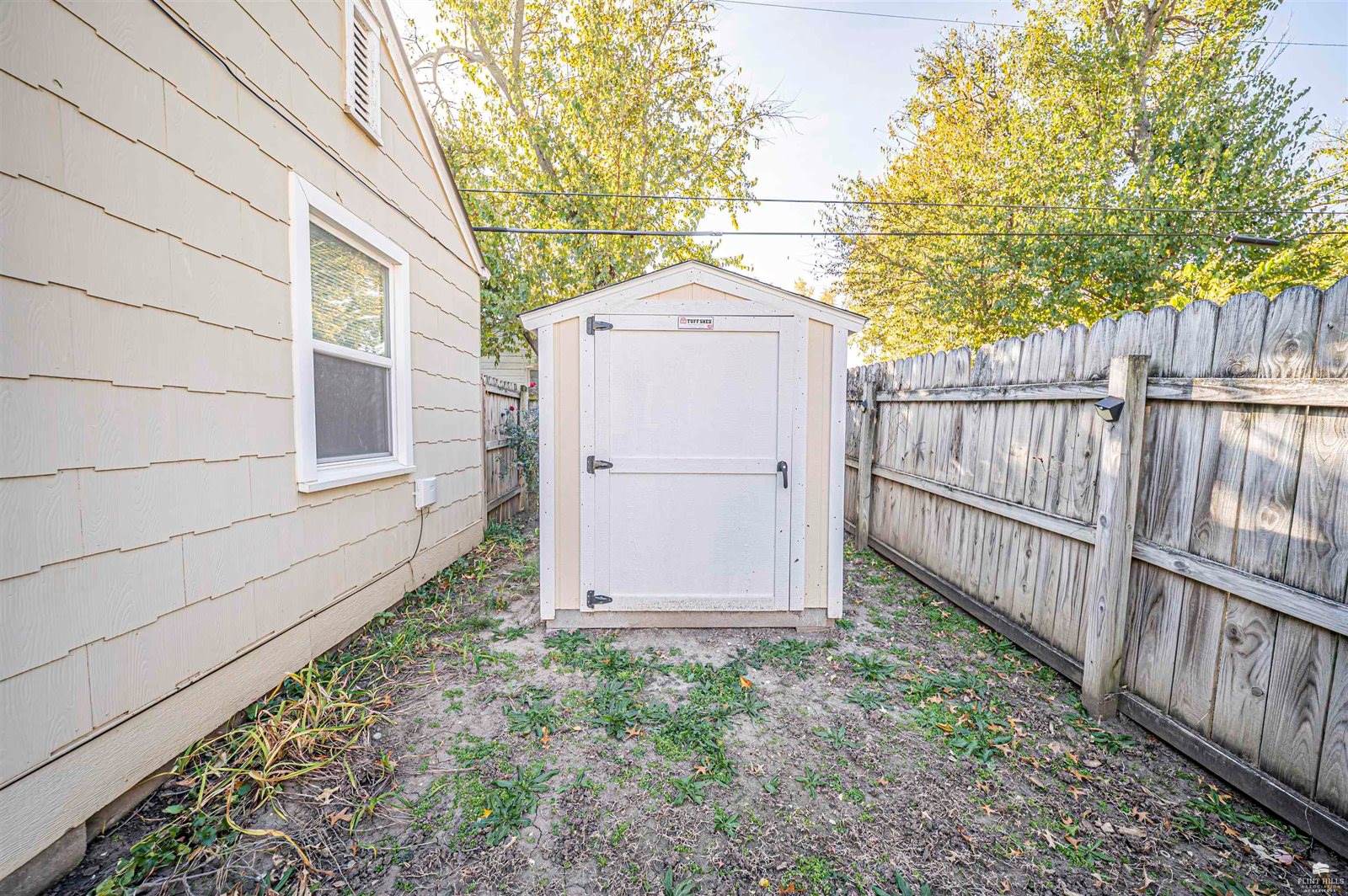 104 Sunset Drive, Junction City, KS 66441