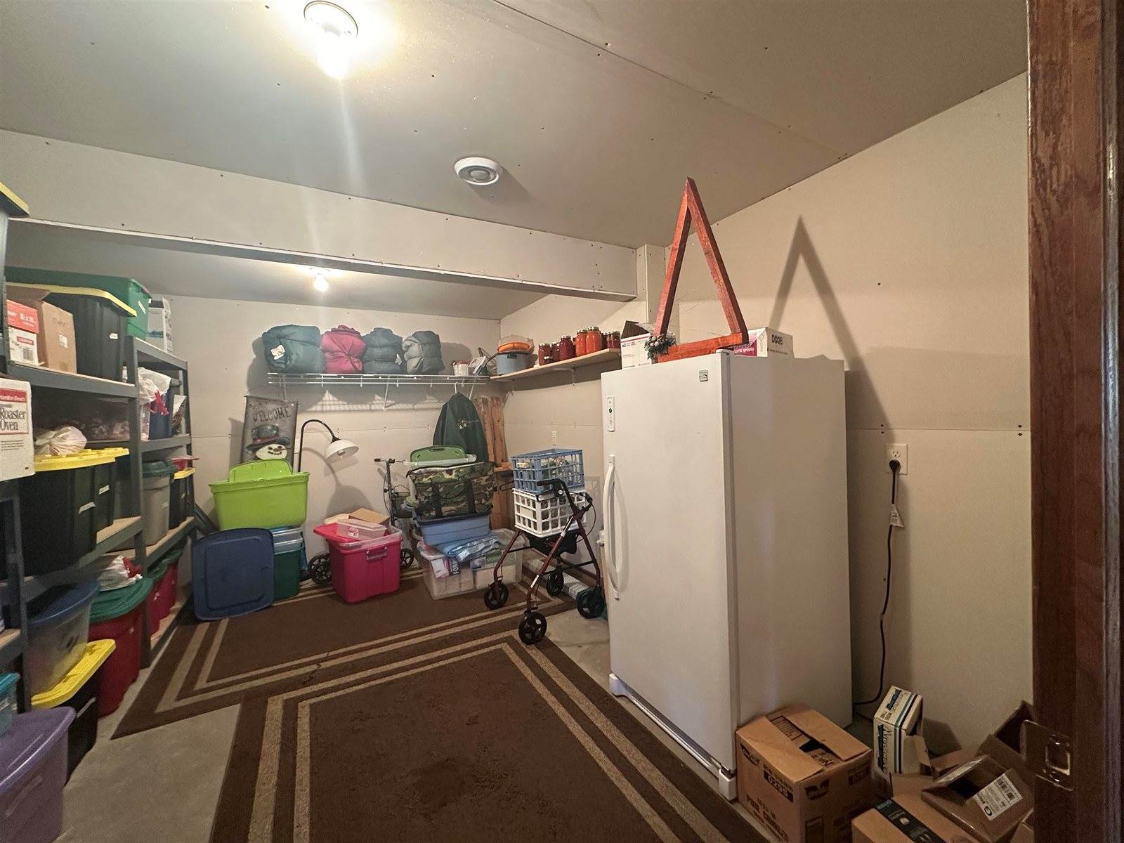 240 North Pond, Jackson, MN 56143