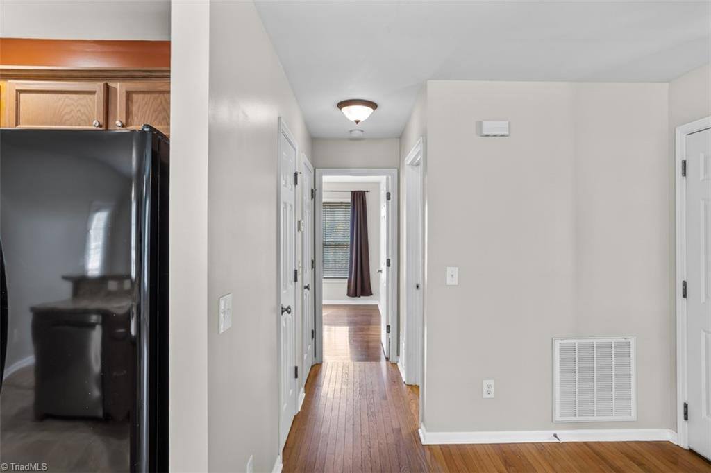 1405 Pratt Road, Pinnacle, NC 27043