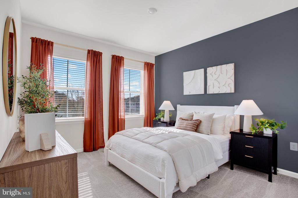 9666 Swallowtail Lane, Manassas, VA 20110