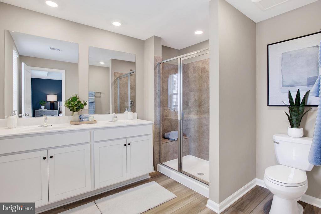 9664 Swallowtail Lane, Manassas, VA 20110