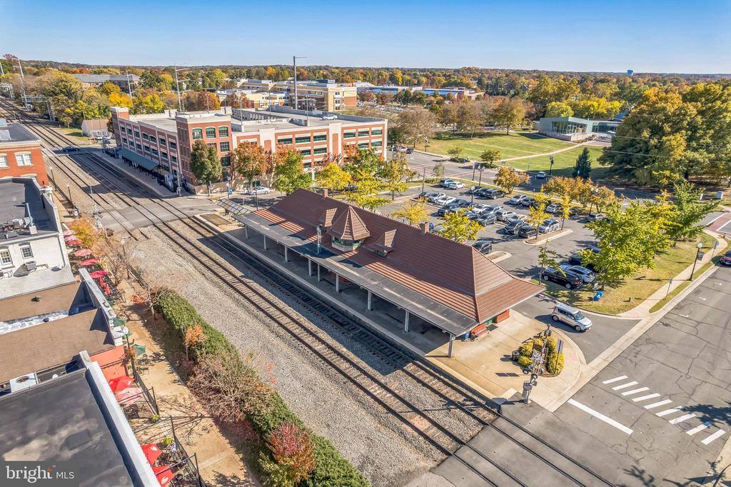 9664 Swallowtail Lane, Manassas, VA 20110