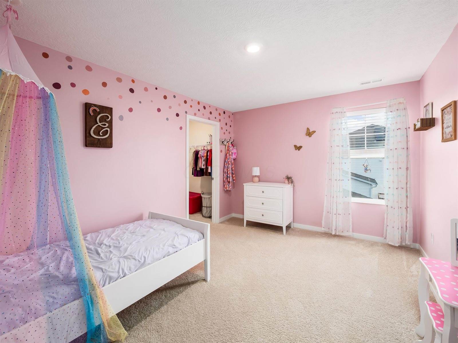 141 Brazos Drive, Delaware, OH 43015