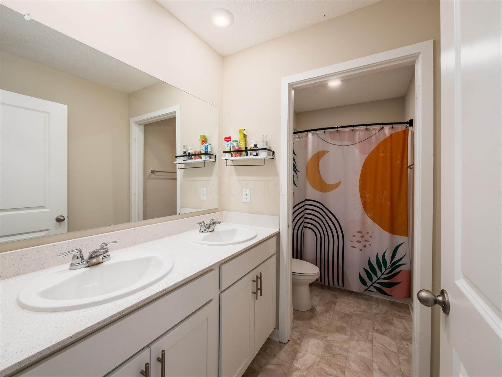 141 Brazos Drive, Delaware, OH 43015