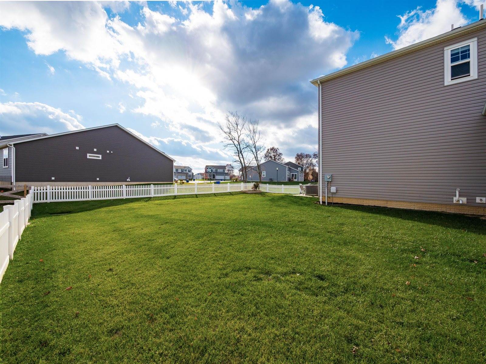 141 Brazos Drive, Delaware, OH 43015