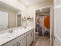 141 Brazos Drive, Delaware, OH 43015