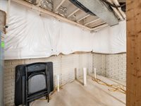 141 Brazos Drive, Delaware, OH 43015