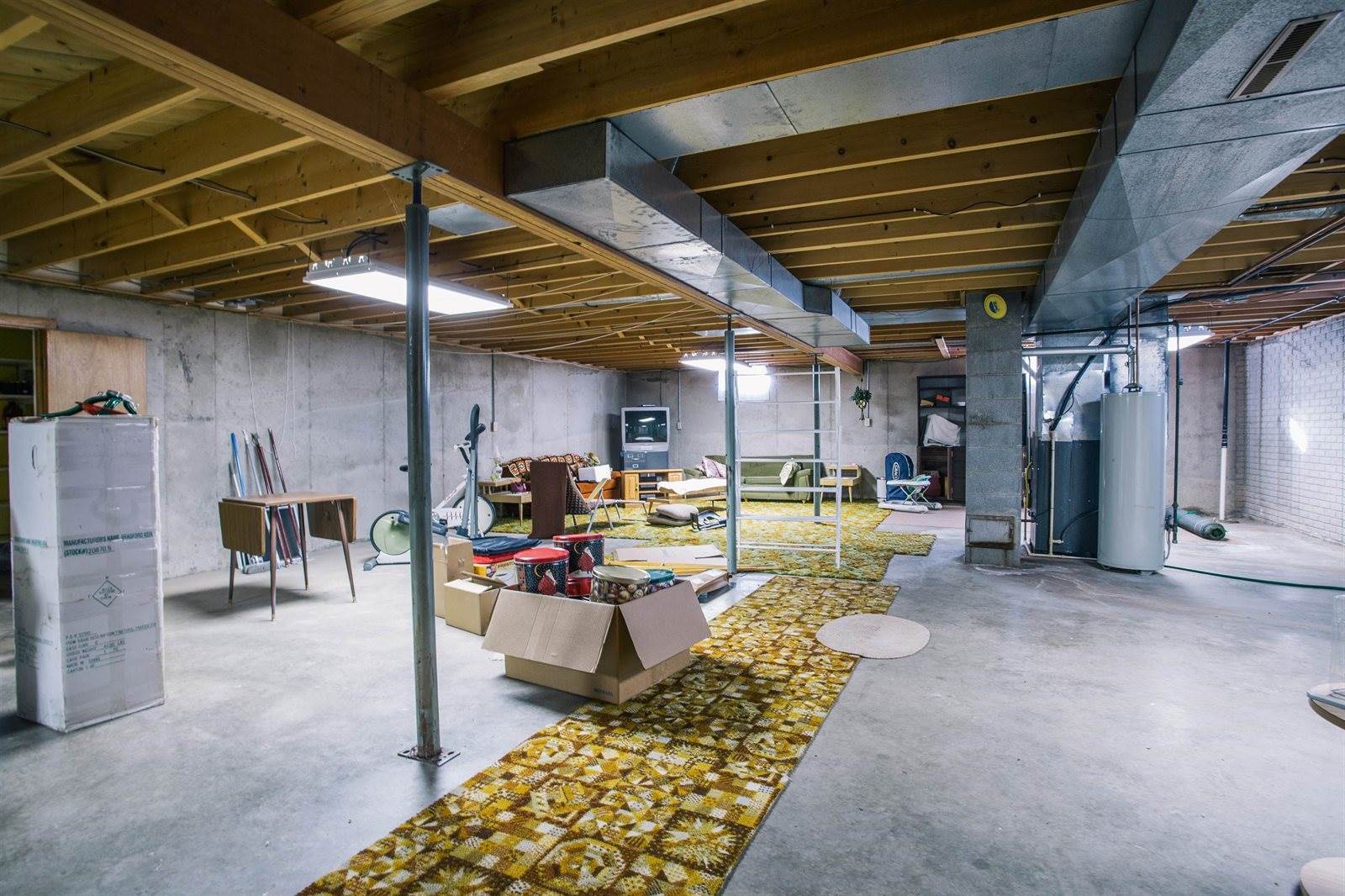 300 E Miller Street, Greenwood, WI 54437