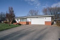 300 E Miller Street, Greenwood, WI 54437