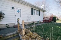 300 E Miller Street, Greenwood, WI 54437