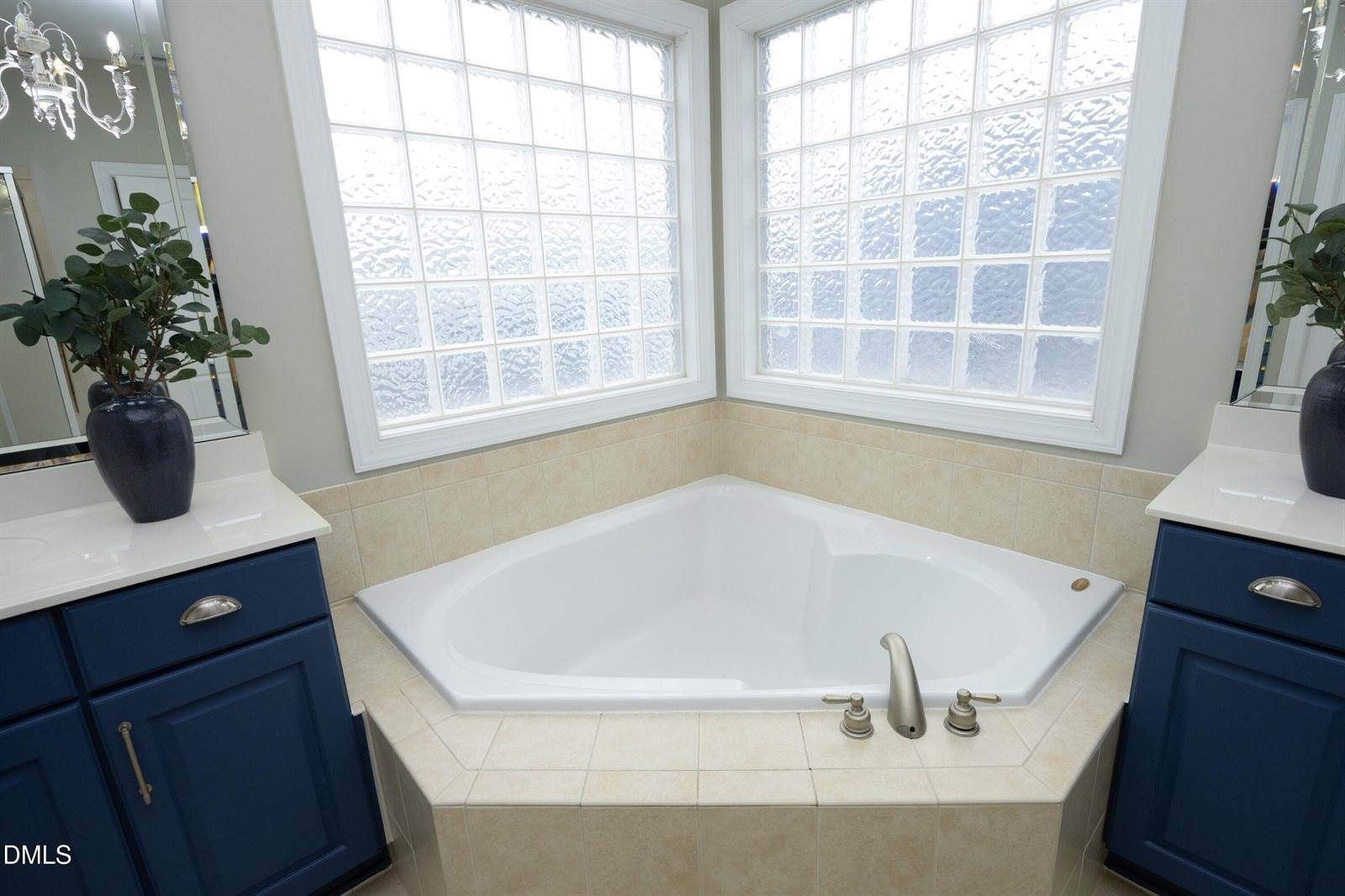 4109 Falls River Avenue, Raleigh, NC 27614