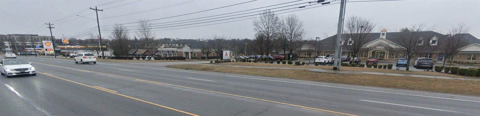 505 E Main St, Hendersonville, TN 37075