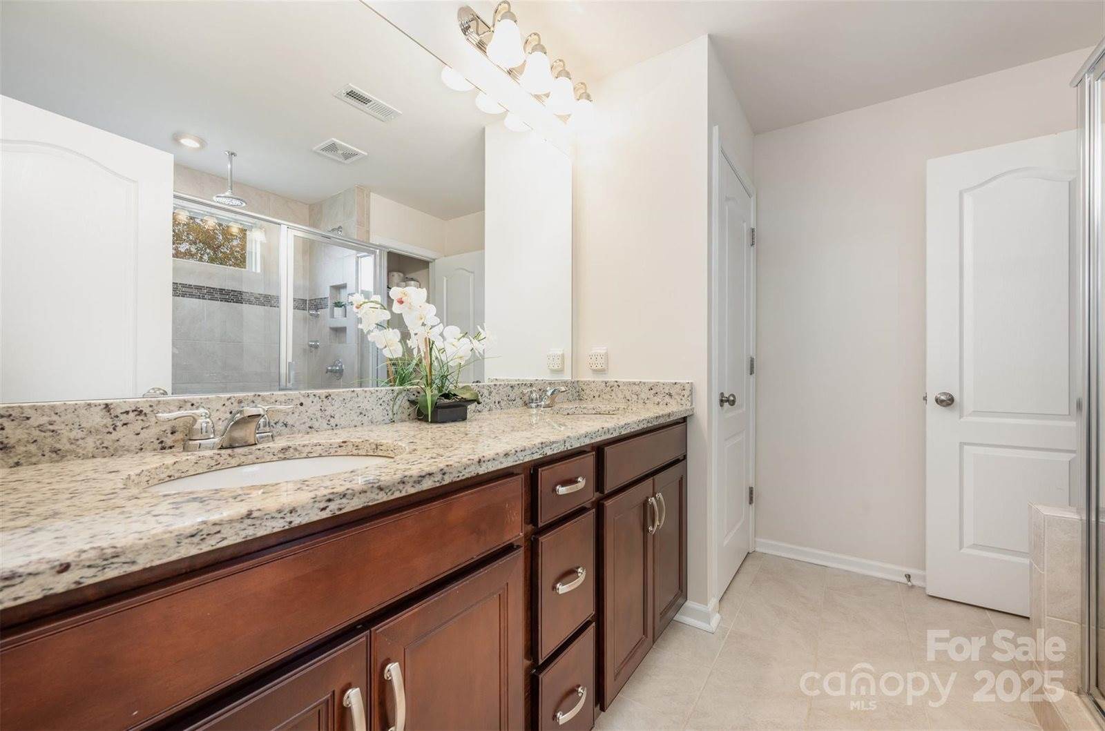 11016 Crane Creek Drive, Charlotte, NC 28278