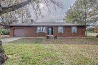 22622 Green Hills Road, Lebanon, MO 65536