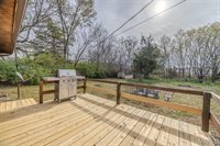 22622 Green Hills Road, Lebanon, MO 65536