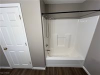 406 Orchard Hill, Leetonia, OH 44431