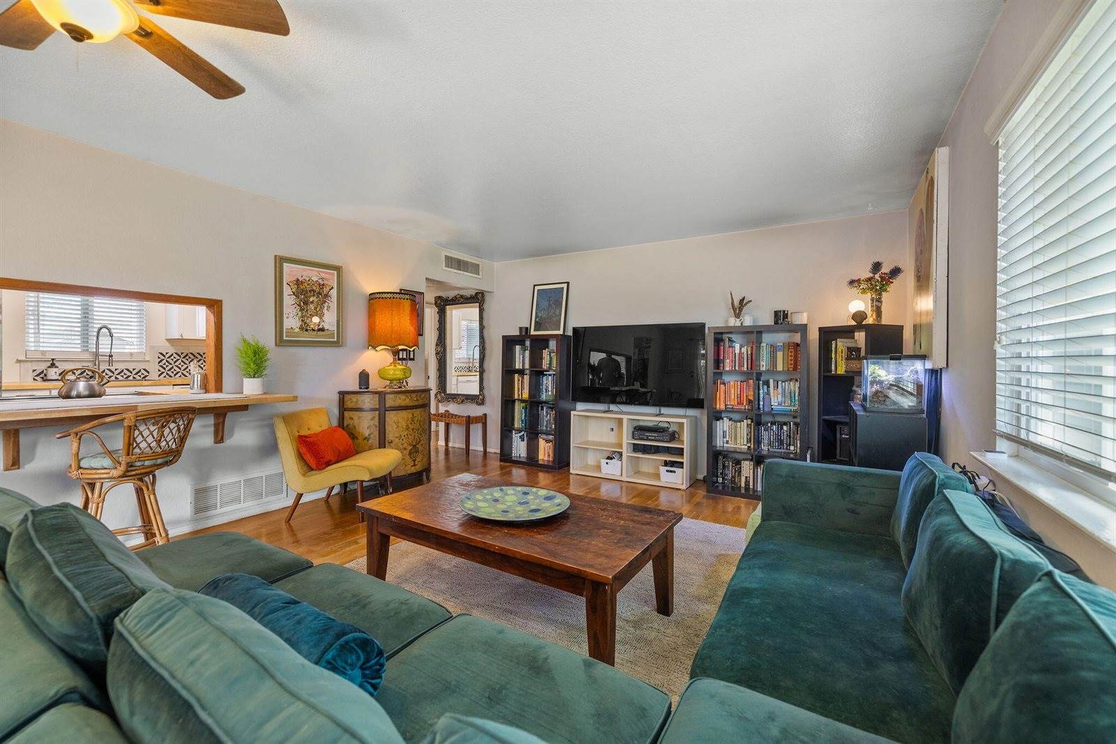 646 South Redwood Drive, Visalia, CA 93277