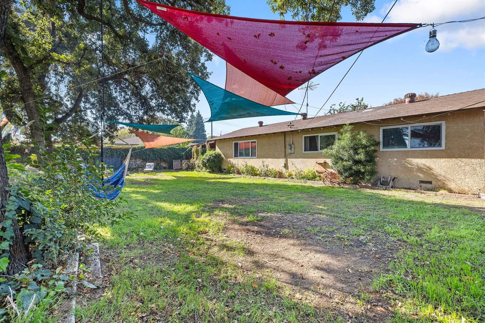 646 South Redwood Drive, Visalia, CA 93277