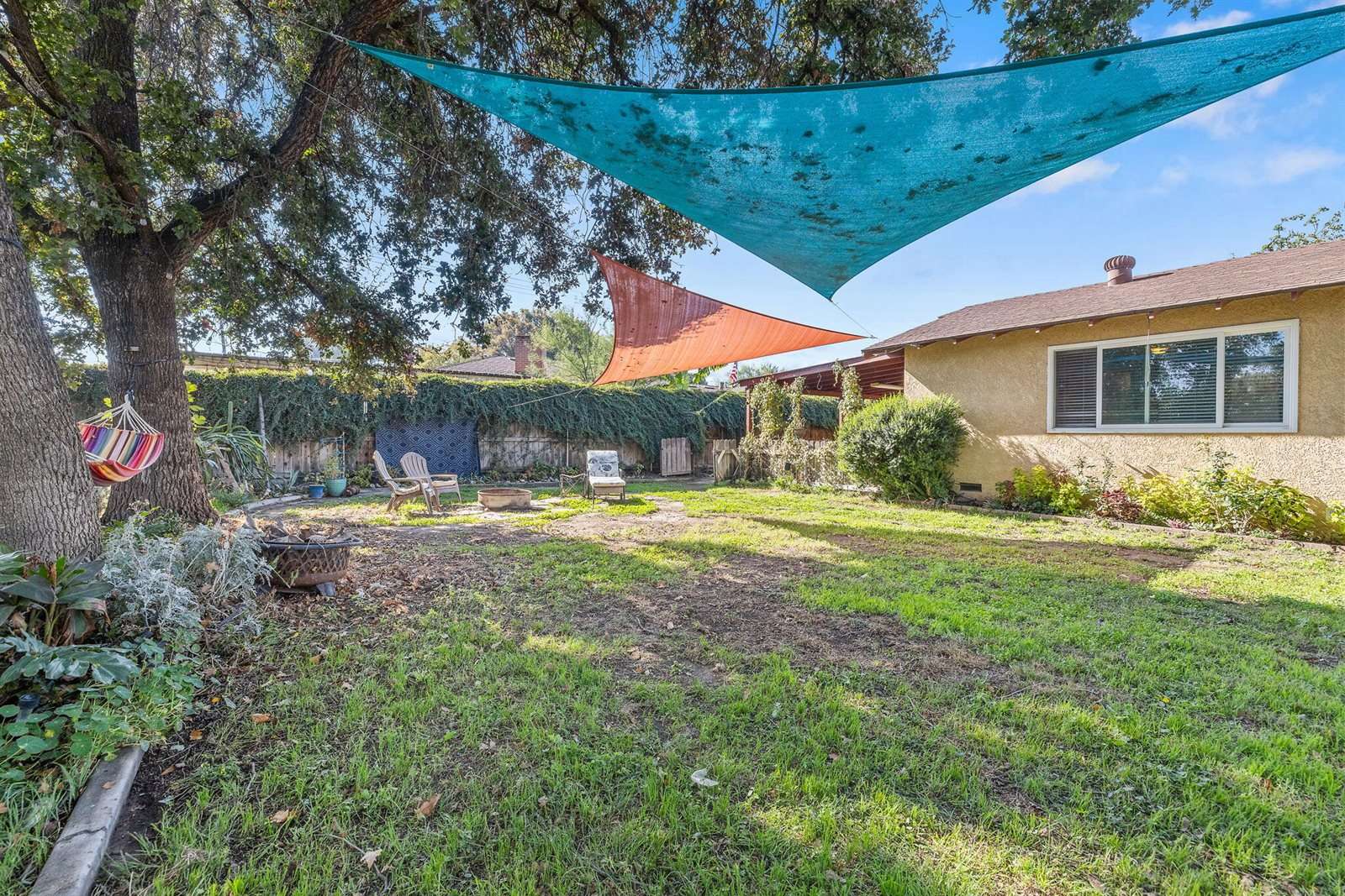 646 South Redwood Drive, Visalia, CA 93277