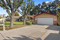 646 South Redwood Drive, Visalia, CA 93277