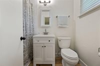 646 South Redwood Drive, Visalia, CA 93277