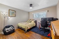 646 South Redwood Drive, Visalia, CA 93277