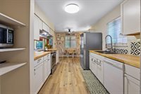 646 South Redwood Drive, Visalia, CA 93277