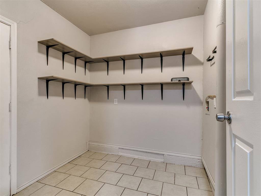 3129 Delmar Road, Del City, OK 73115